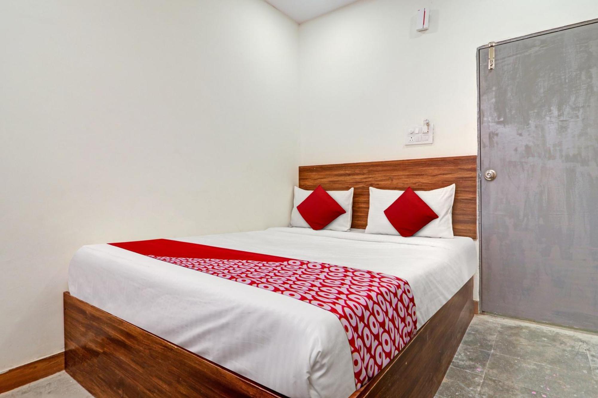 Hotel O Lavish Stay Sururnagar Exterior foto